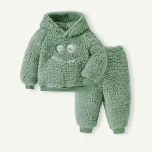 2-Piece Baby Boy Outfit Fleece-Lined and Stylish